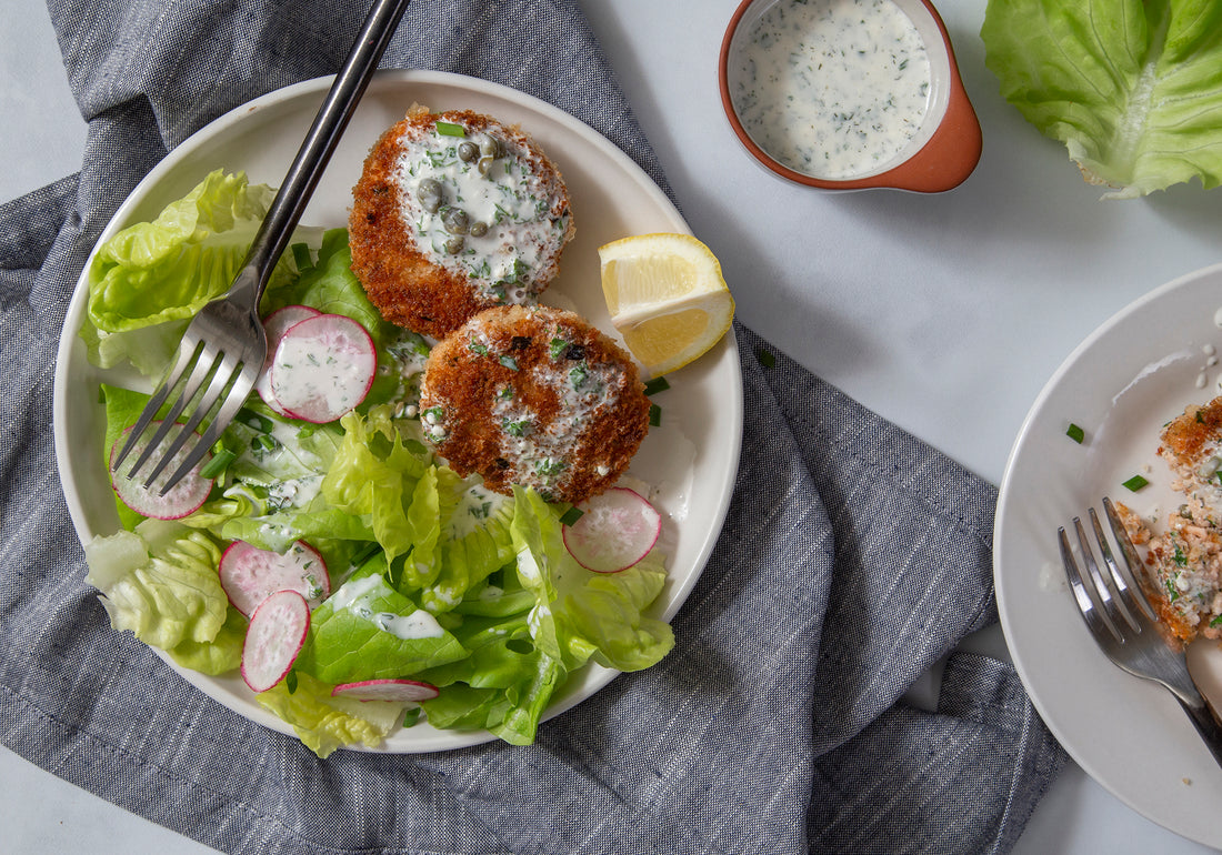 Salmon Cakes with Buttermilk Ranch Dressing